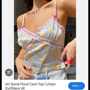 Urban Outfitters Cute Top